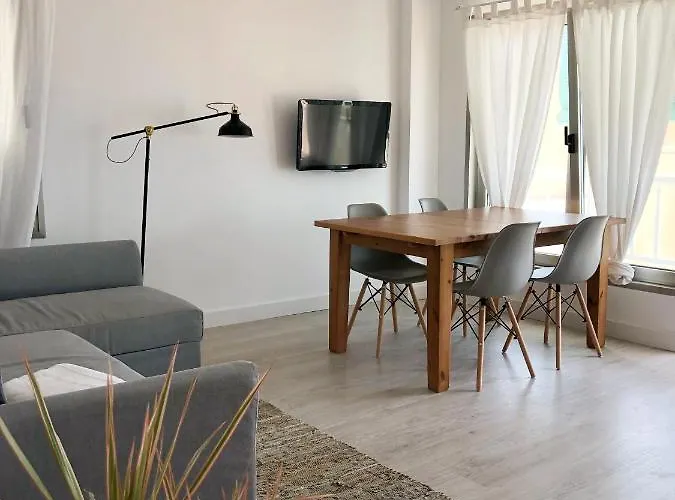 Casa Alejandro 7 Vistas アロナ